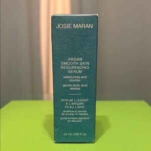 JOSIE MARAN  Argan Resurfacing Serum in Teal NEW IN BOX 25ml 0.85fl oz